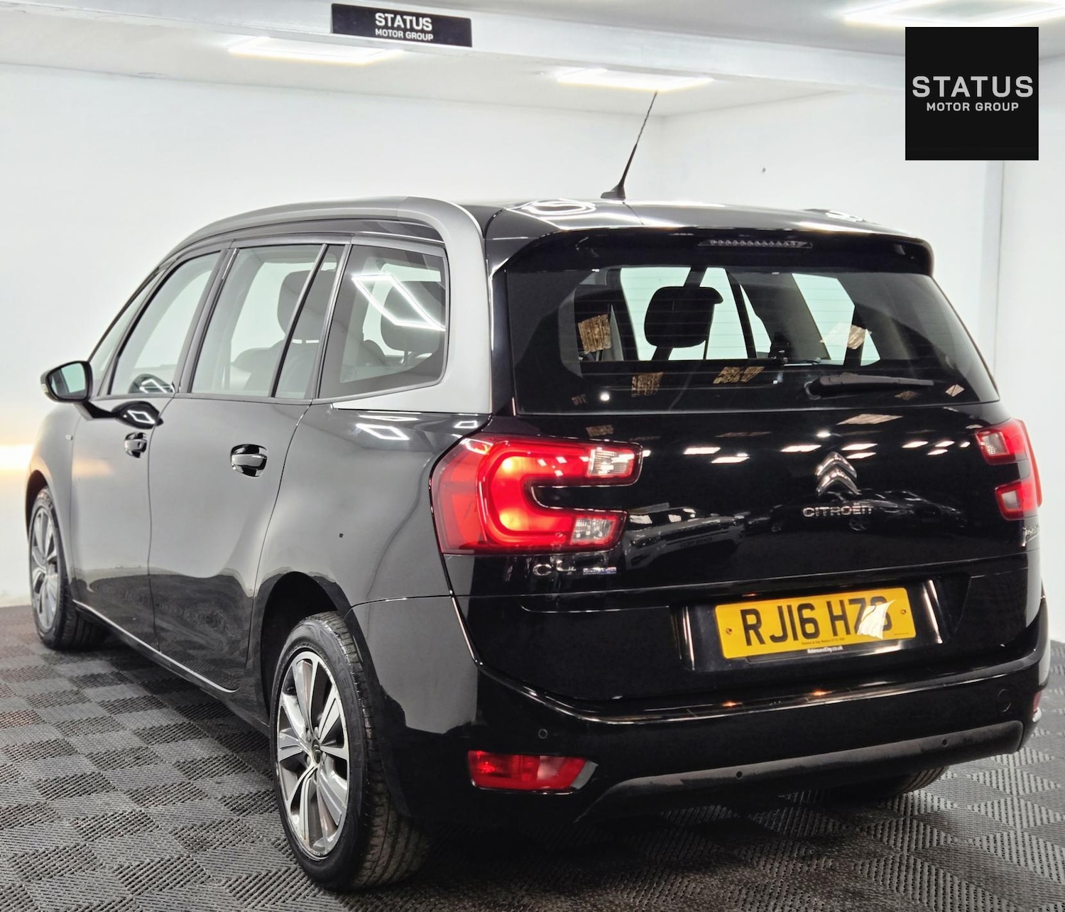Used Citroen C4 Grand Picasso 2016 for sale - 76020167: Photo 7
