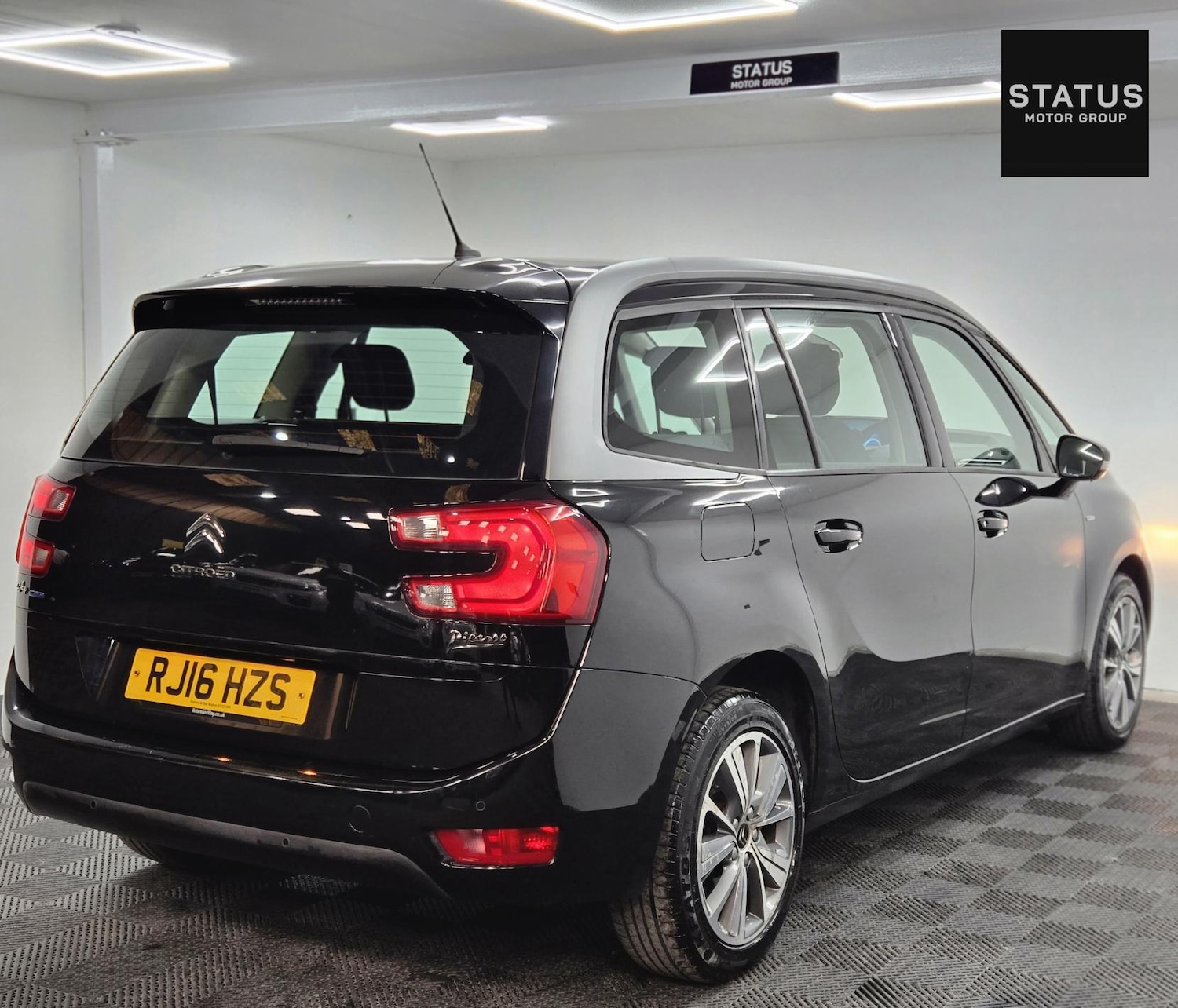 Used Citroen C4 Grand Picasso 2016 for sale - 76020167: Photo 8