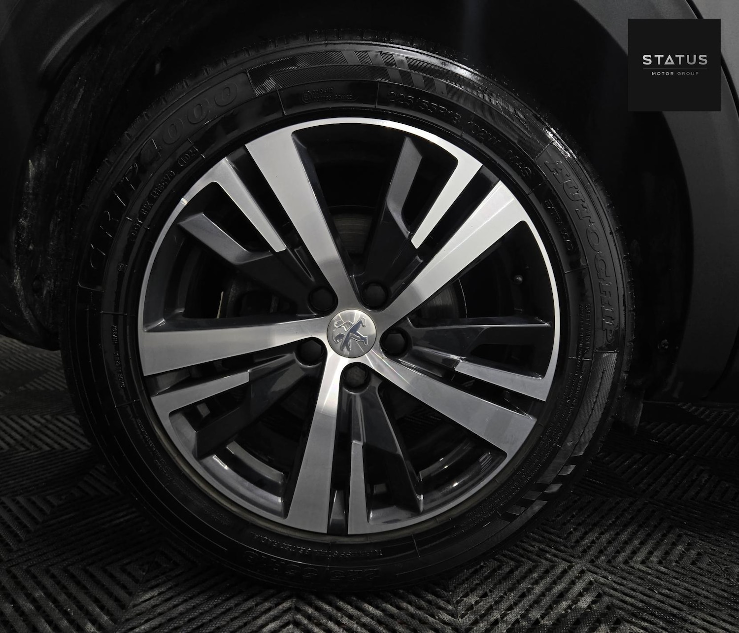 Used Peugeot 3008 2018 for sale - 77289556: Photo 9