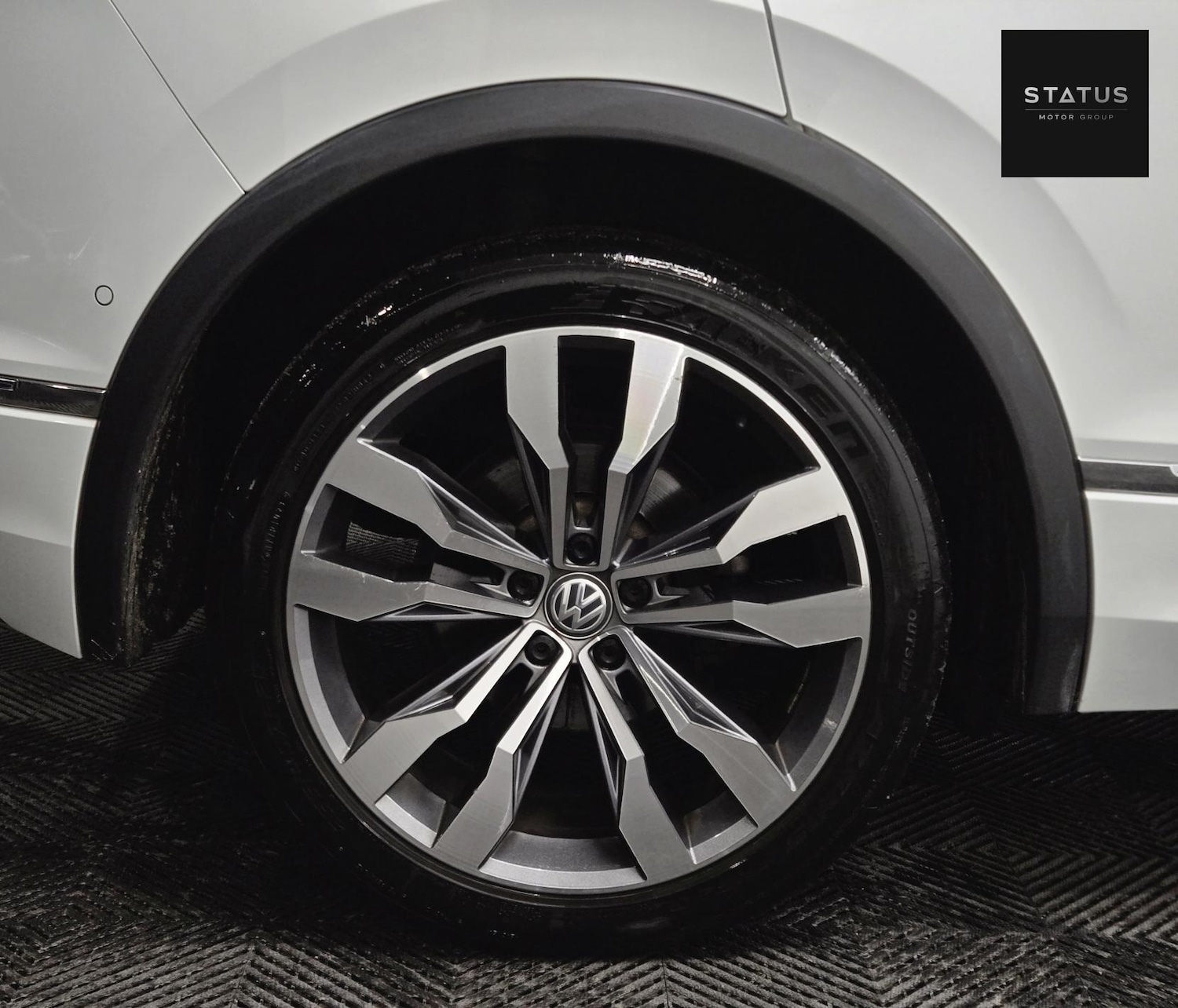 Used Volkswagen Tiguan 2018 for sale - 77357651: Photo 12