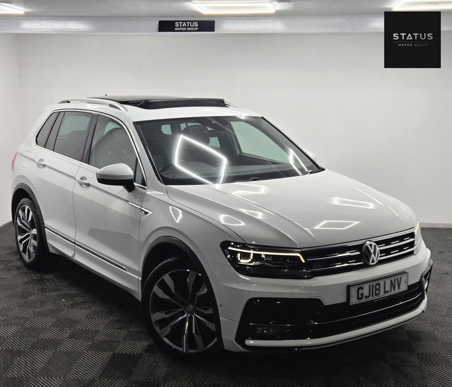 Used Volkswagen Tiguan 2018 for sale - 77357651: Photo 3