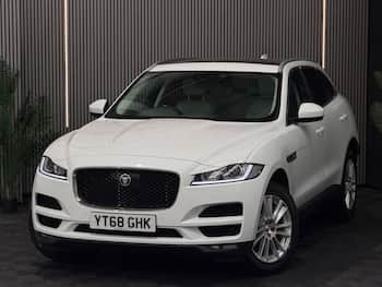 Used Jaguar F-Pace 2018 for sale - 79713191: Photo