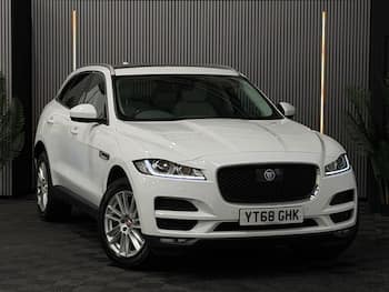 Used Jaguar F-Pace 2018 for sale - 79713191: Photo