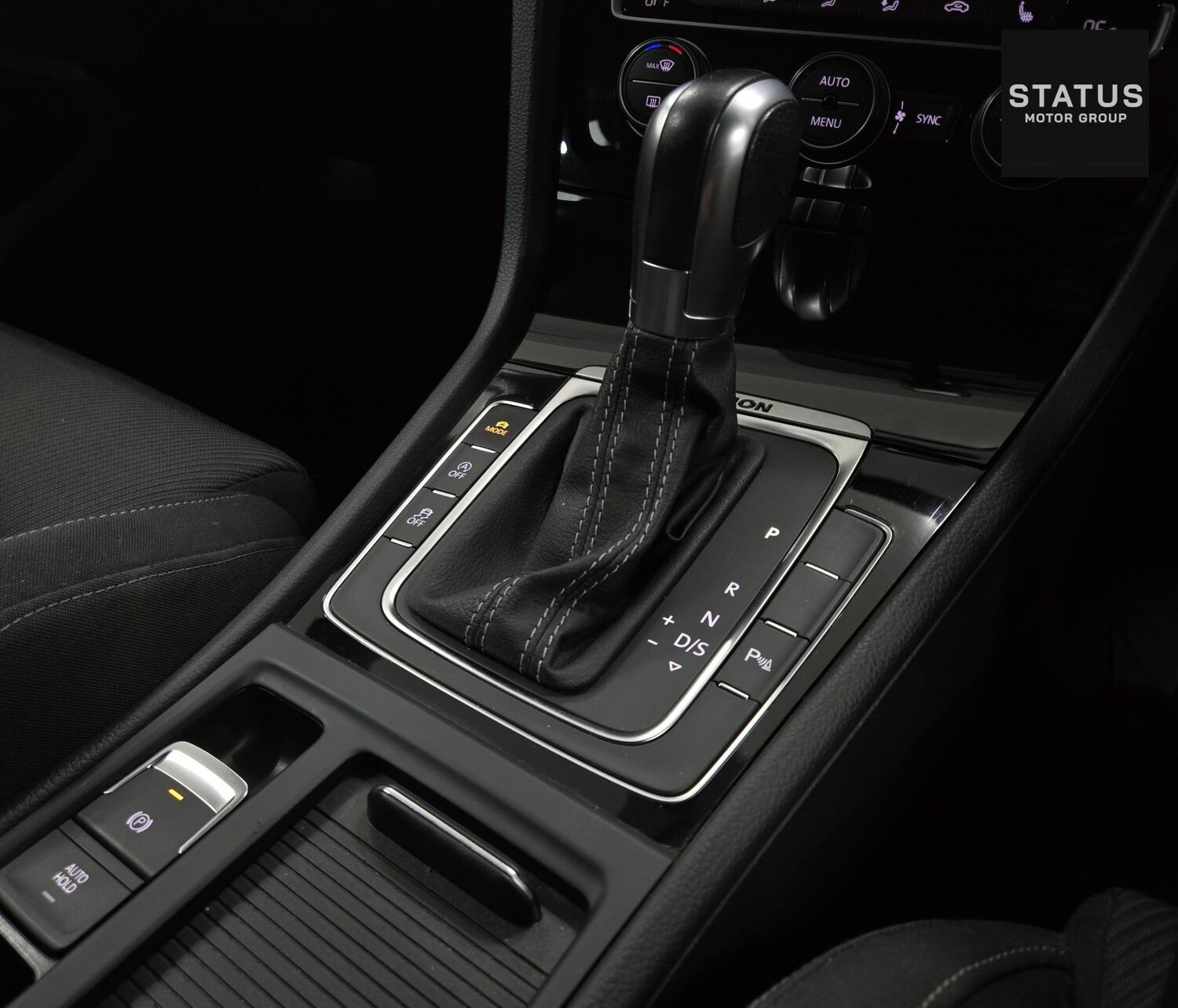 Used Volkswagen Golf 2019 for sale - 76355898: Photo 28