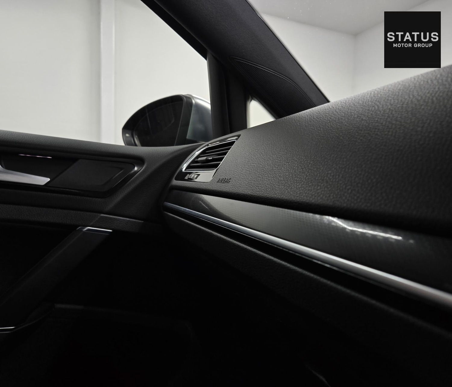 Used Volkswagen Golf 2019 for sale - 76355898: Photo 30