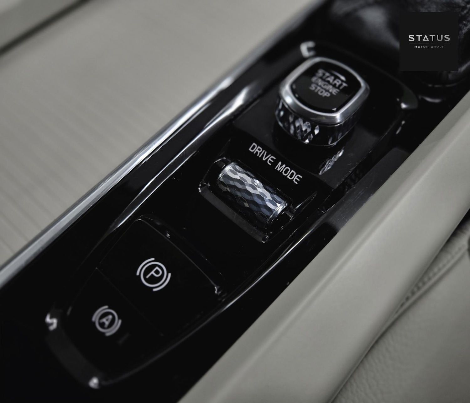 Used Volvo XC60 2018 for sale - 76722771: Photo 32