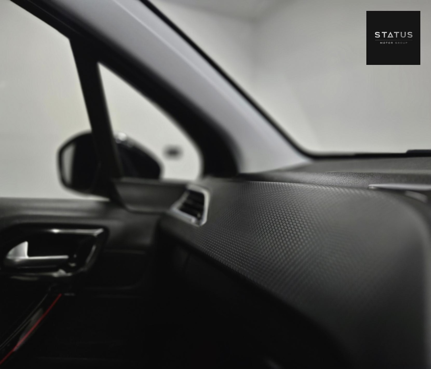 Used Peugeot 2008 2017 for sale - 77015189: Photo 28