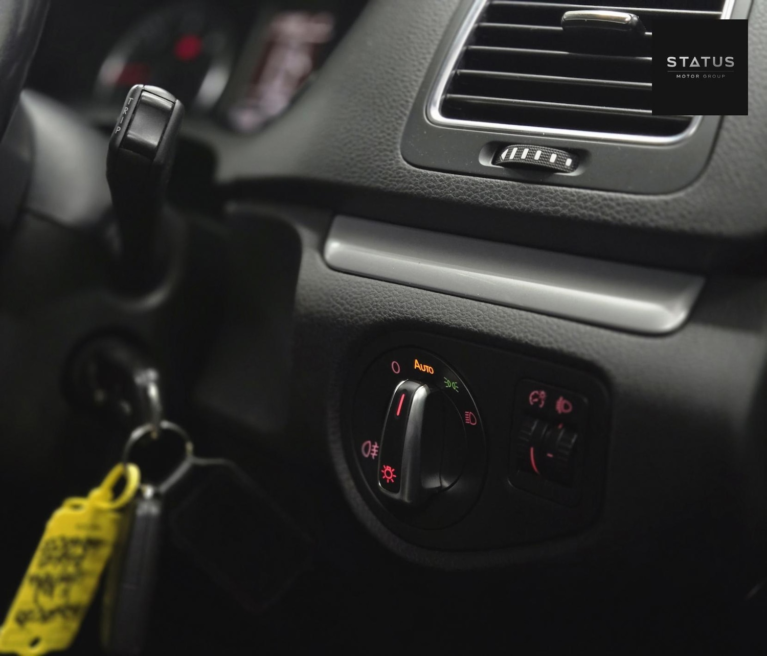 Used Volkswagen Sharan 2017 for sale - 77851795: Photo 16