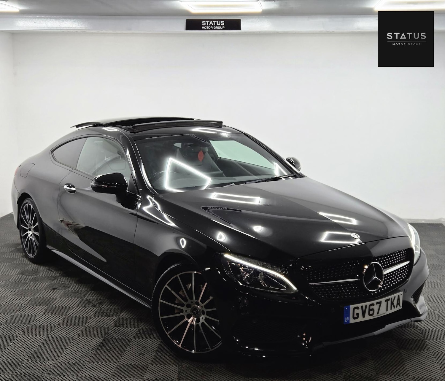 Used Mercedes-Benz C Class 2018 for sale - 77707114: Photo 3