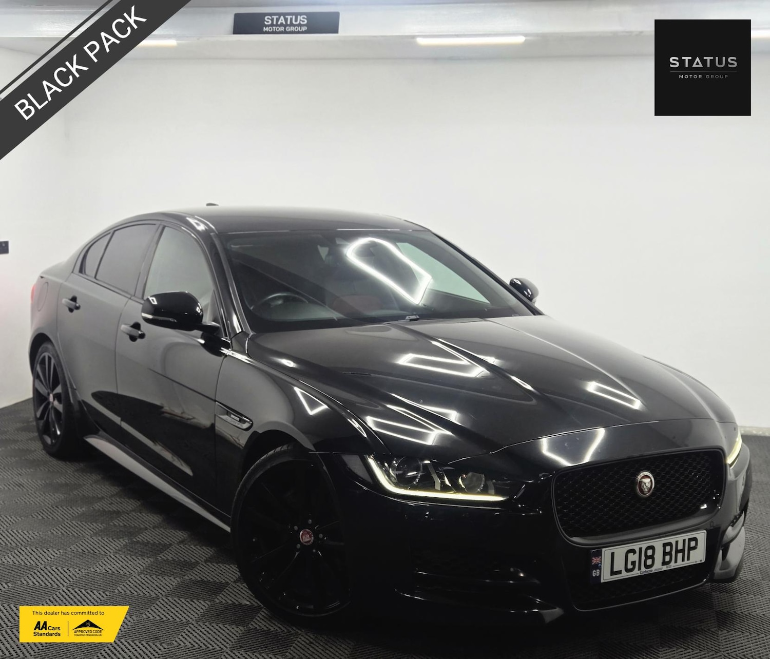 Used Jaguar XE 2018 for sale - 76631077: Photo 1