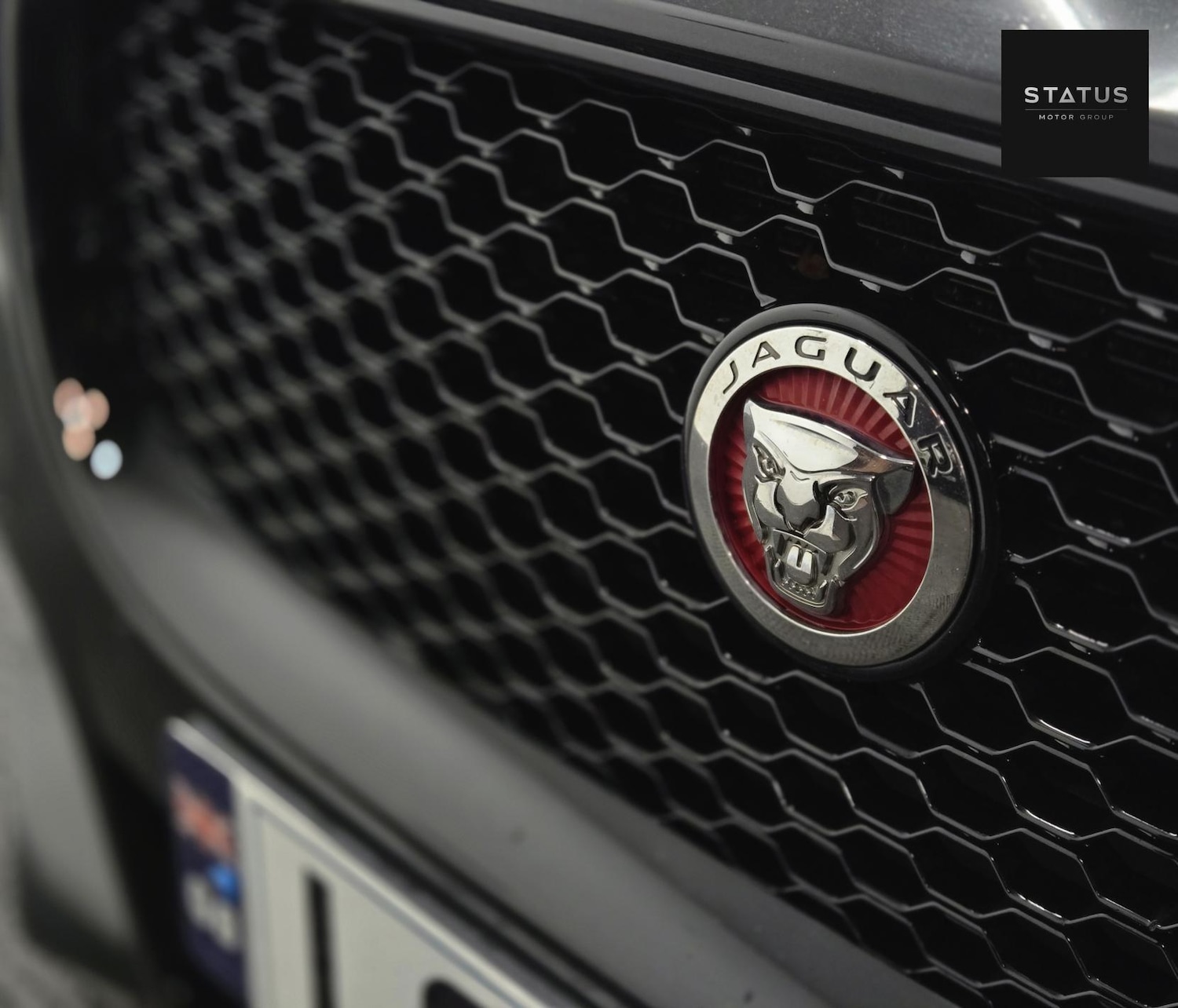 Used Jaguar XE 2018 for sale - 76631077: Photo 10