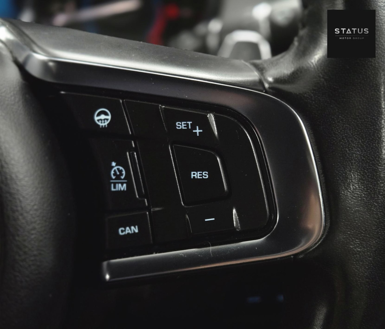 Used Jaguar XE 2018 for sale - 76631077: Photo 22