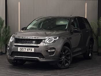Used Land Rover Discovery Sport 2017 for sale - 79739181: Photo