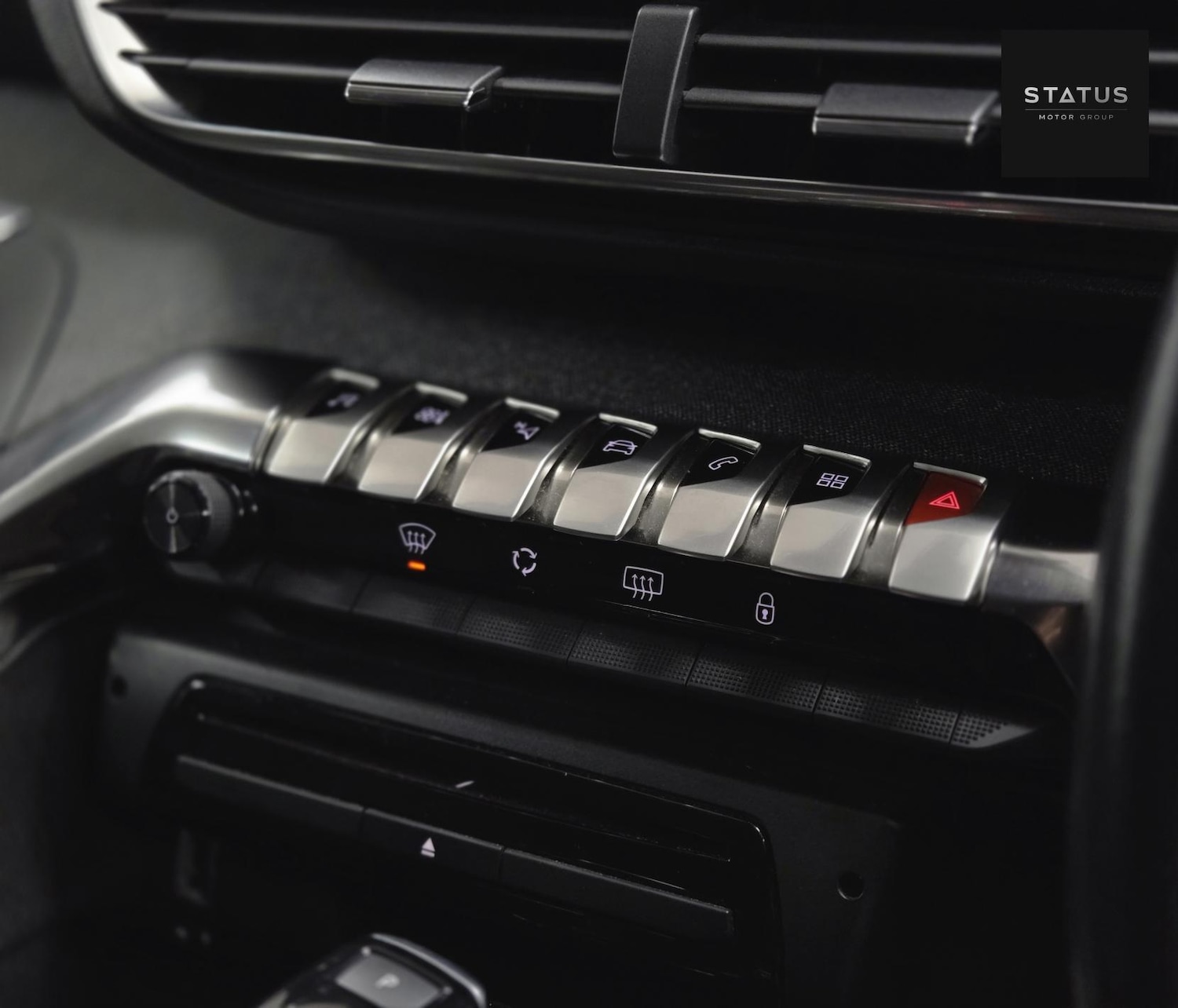 Used Peugeot 3008 2017 for sale - 76900104: Photo 25