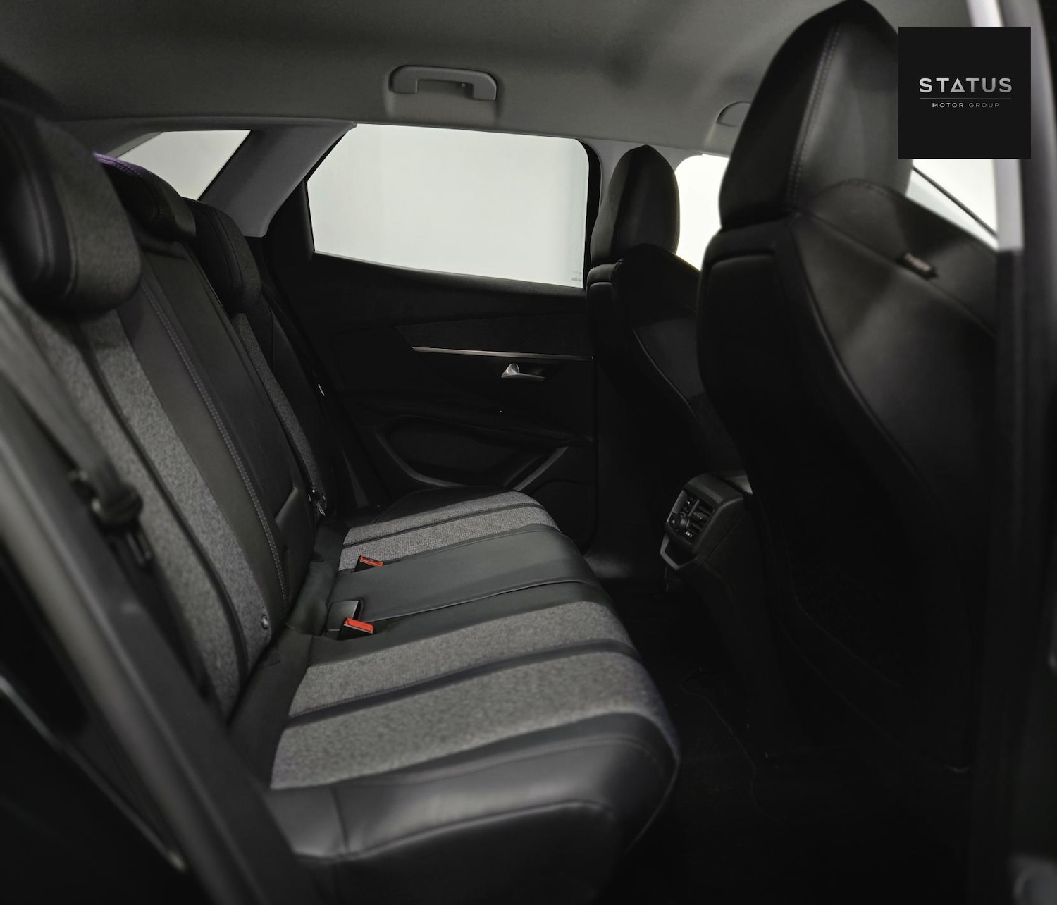 Used Peugeot 3008 2017 for sale - 76900104: Photo 29