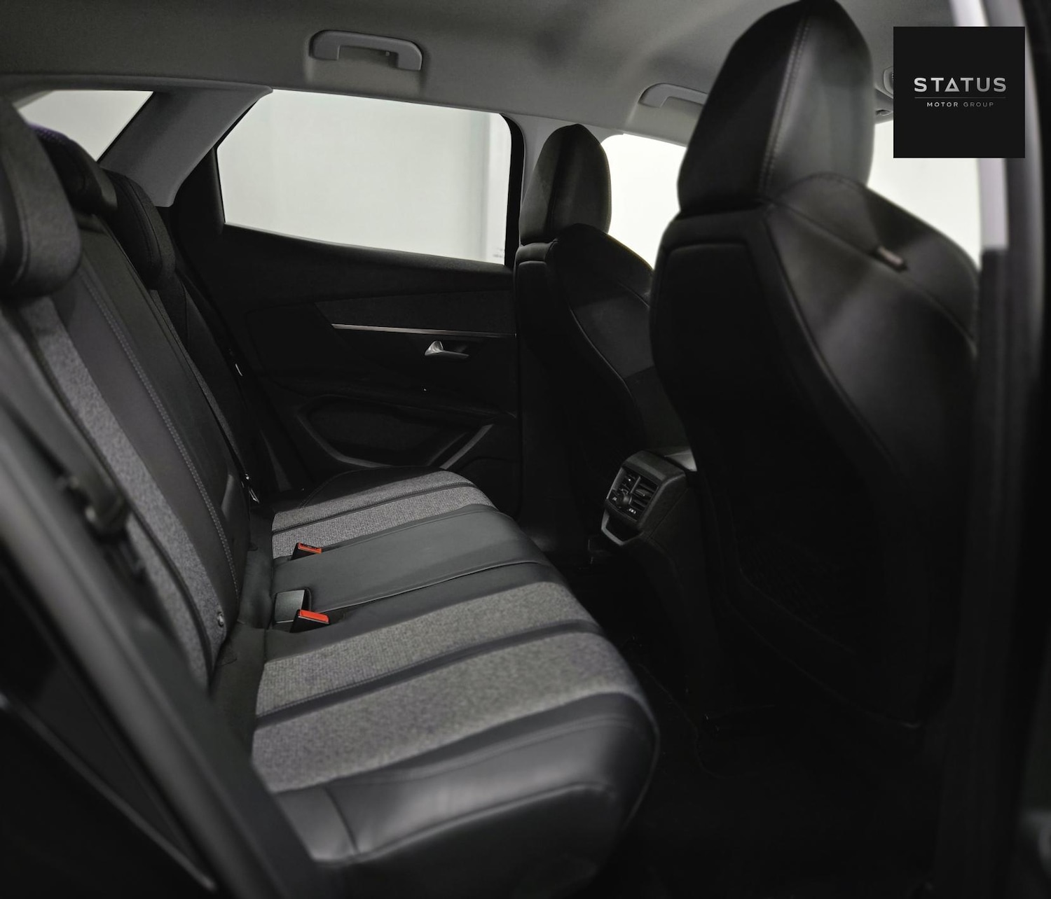 Used Peugeot 3008 2017 for sale - 76900104: Photo 30