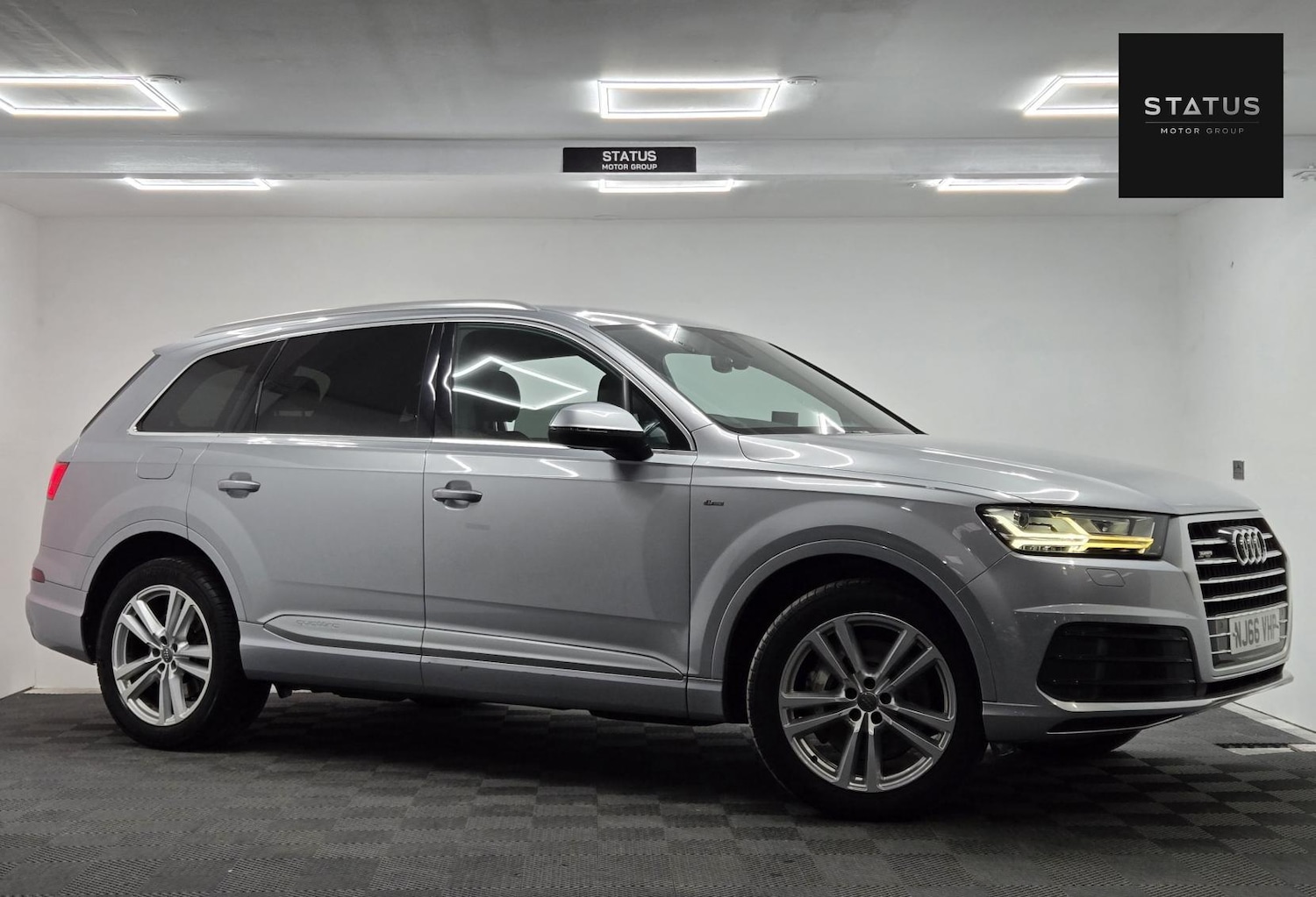 Used Audi Q7 2016 for sale - 76643869: Photo 2