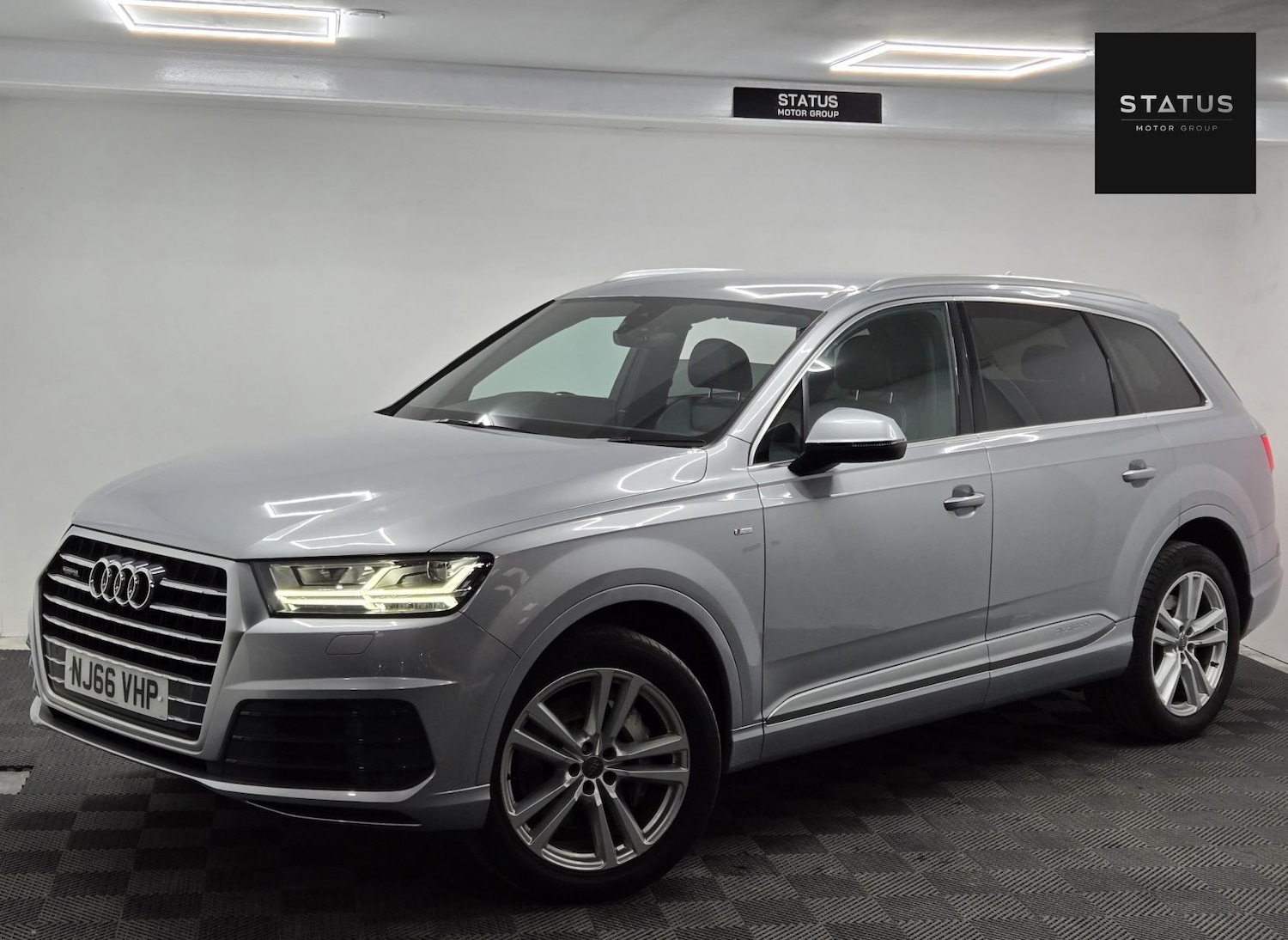 Used Audi Q7 2016 for sale - 76643869: Photo 3