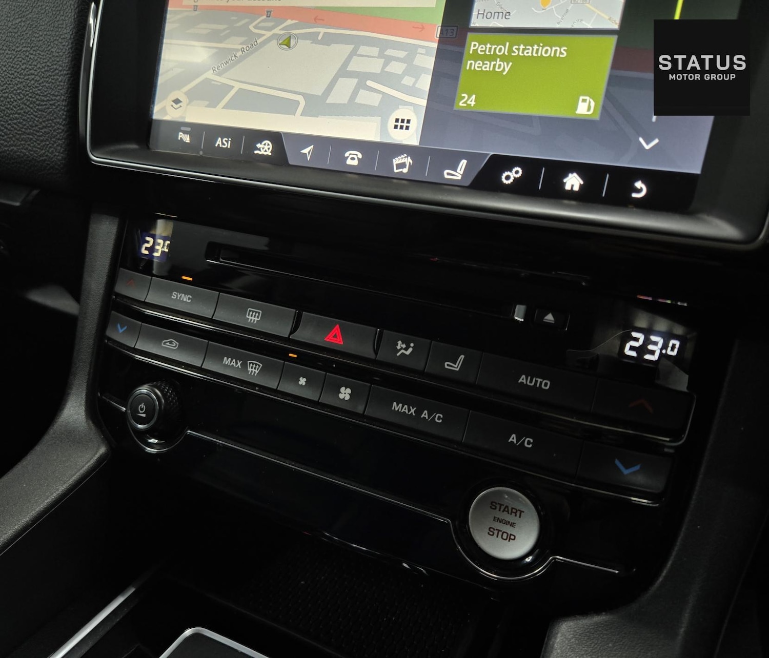 Used Jaguar F-Pace 2016 for sale - 76440084: Photo 25