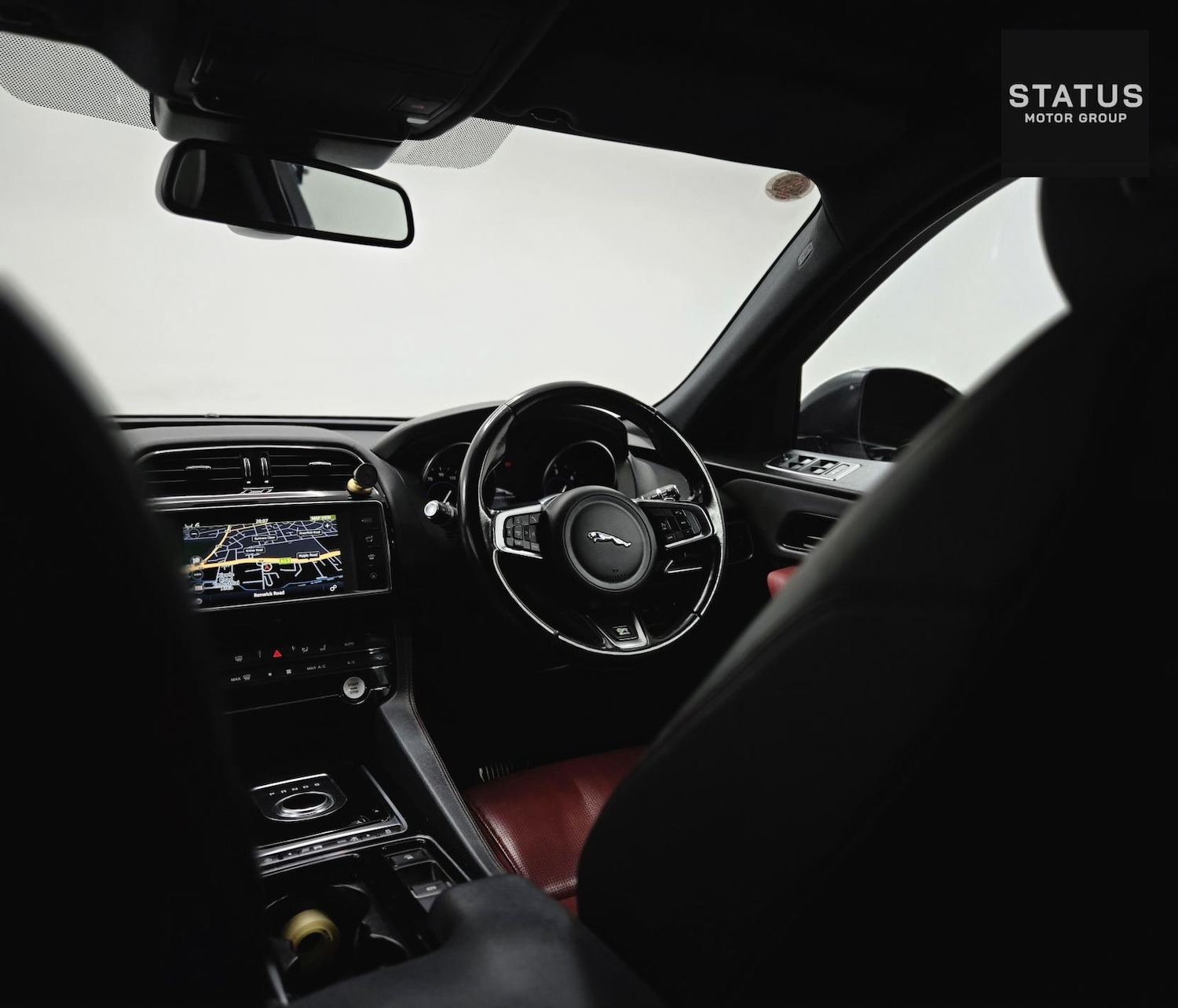 Used Jaguar F-Pace 2018 for sale - 76440085: Photo 13