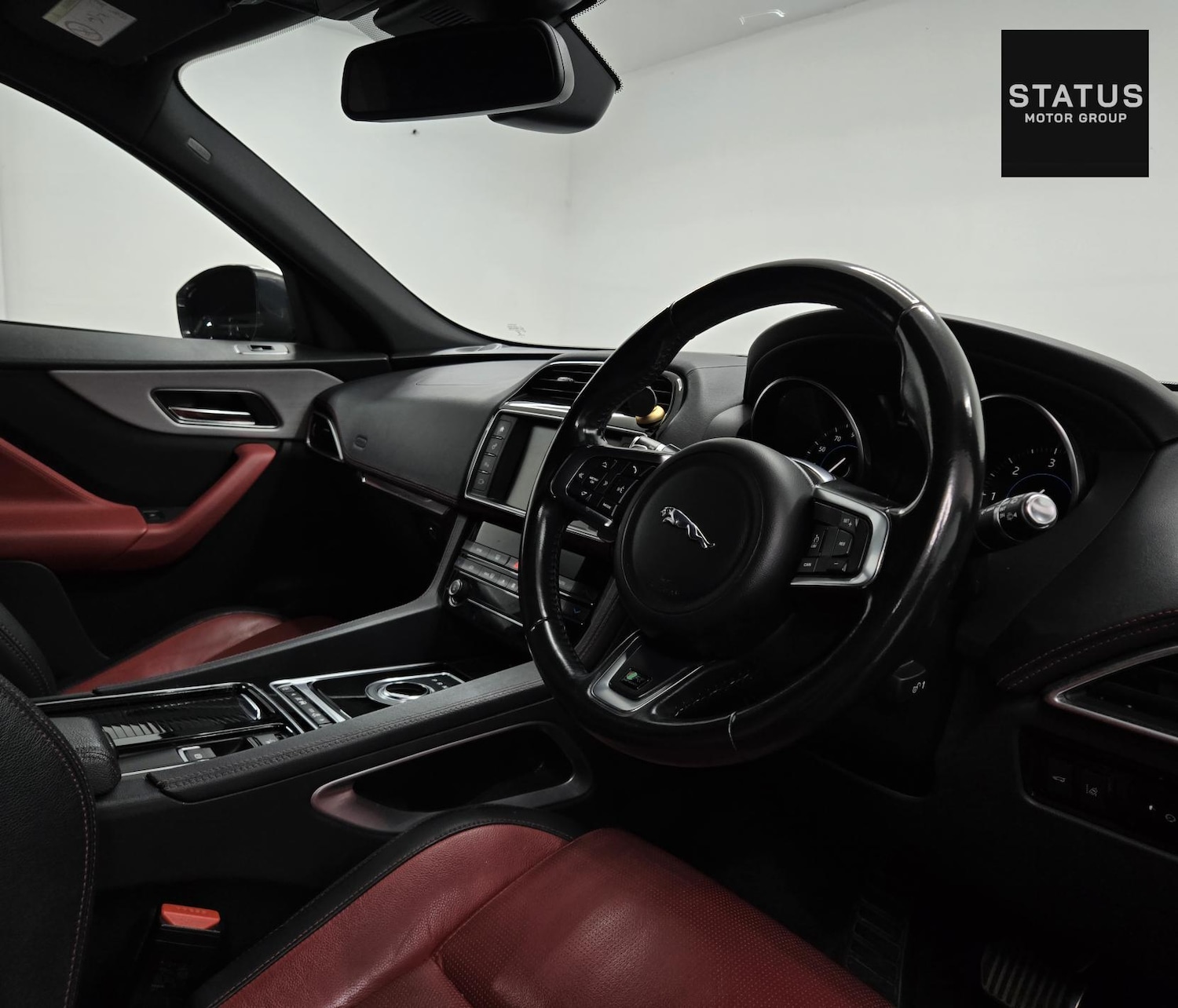 Used Jaguar F-Pace 2018 for sale - 76440085: Photo 14