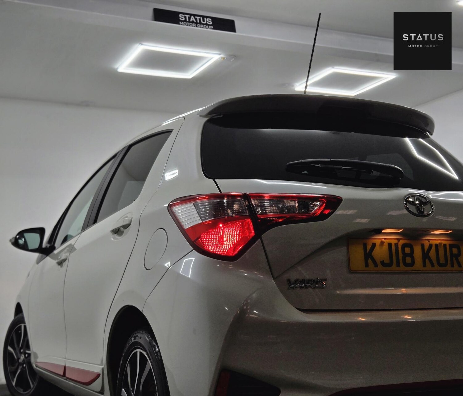 Used Toyota Yaris 2018 for sale - 77707113: Photo 10