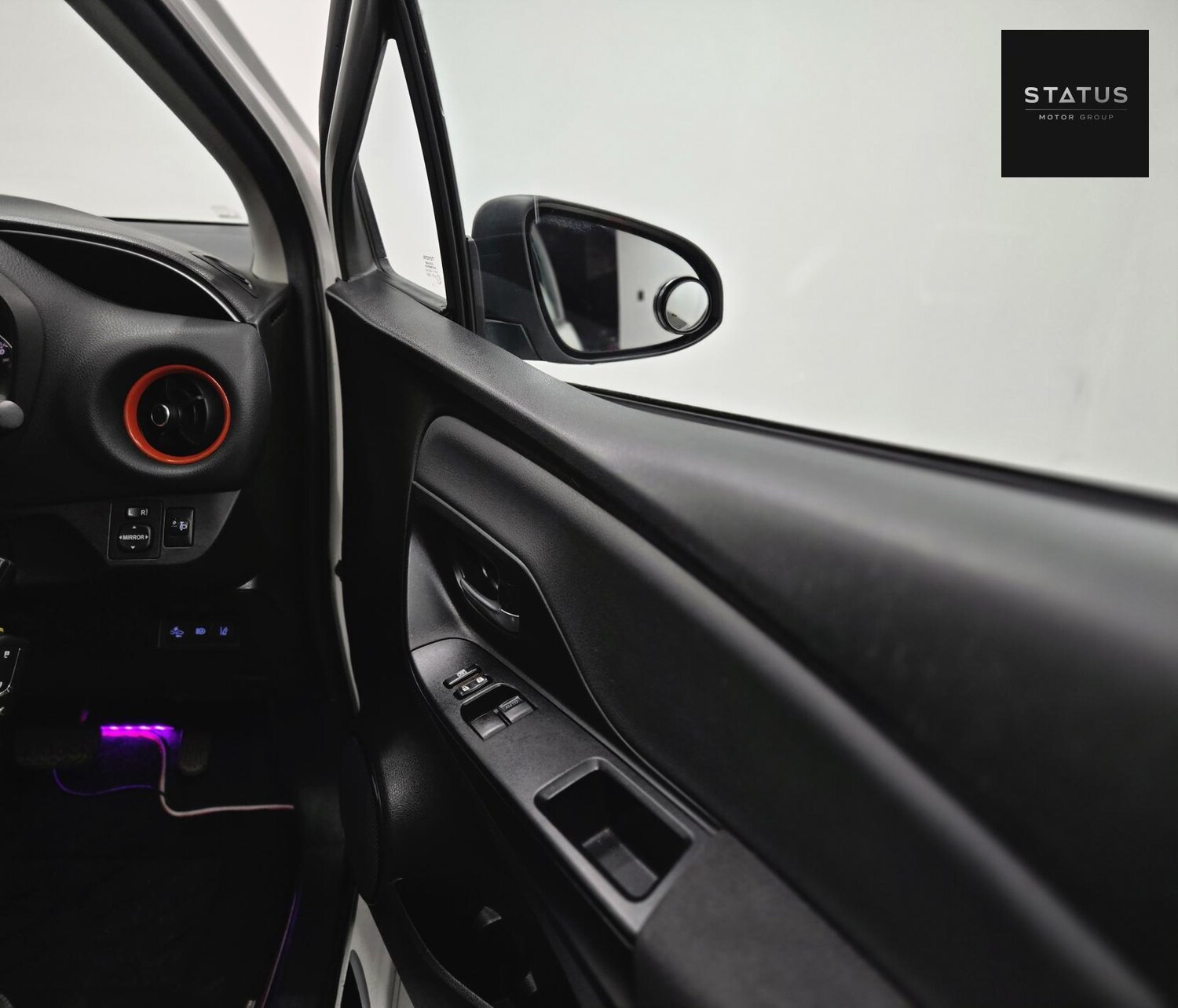 Used Toyota Yaris 2018 for sale - 77707113: Photo 13