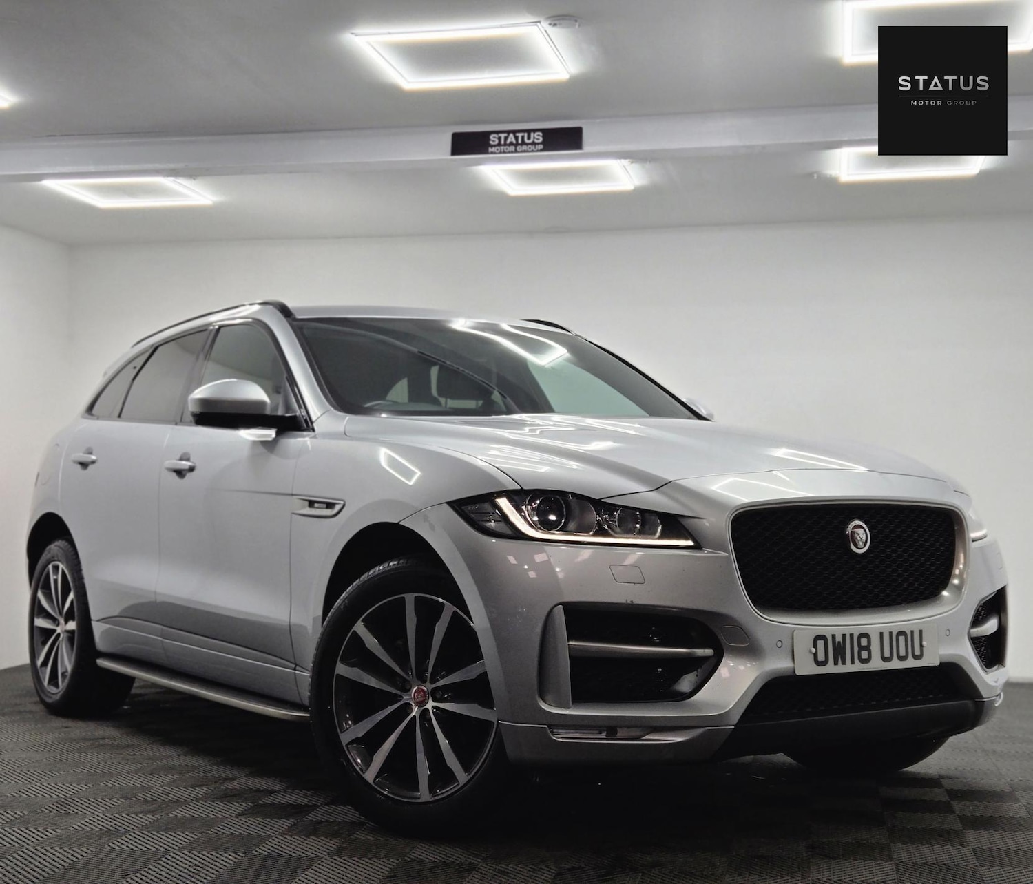 Used Jaguar F-Pace 2018 for sale - 77118891: Photo 2