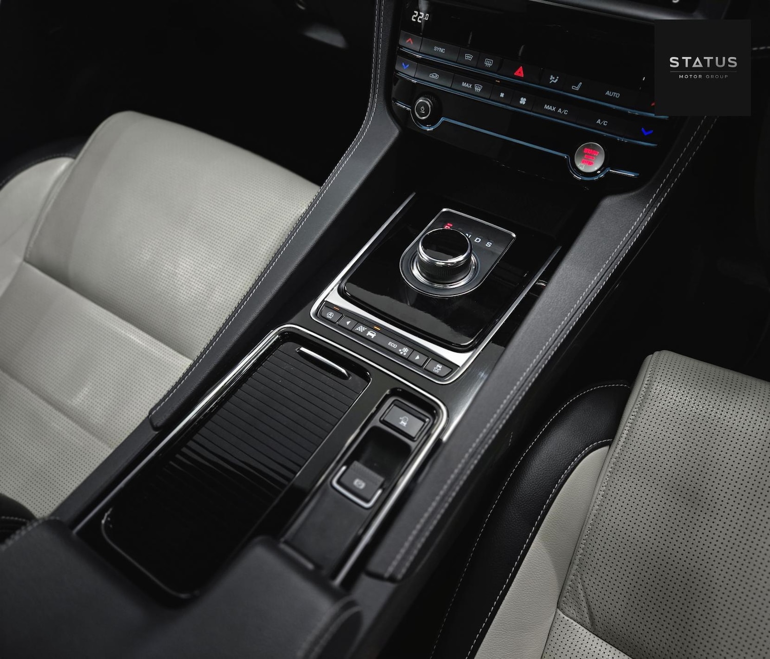 Used Jaguar F-Pace 2018 for sale - 77118891: Photo 21