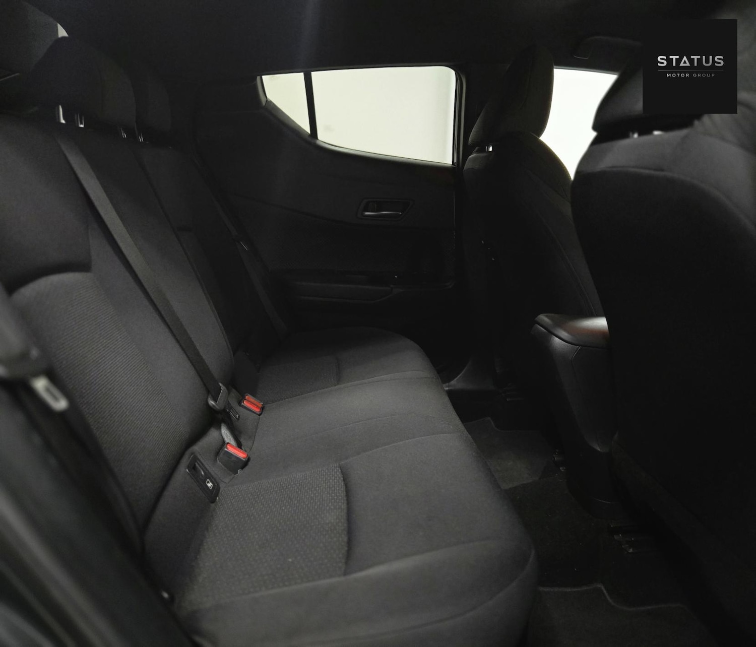 Used Toyota C-HR 2018 for sale - 76960677: Photo 25