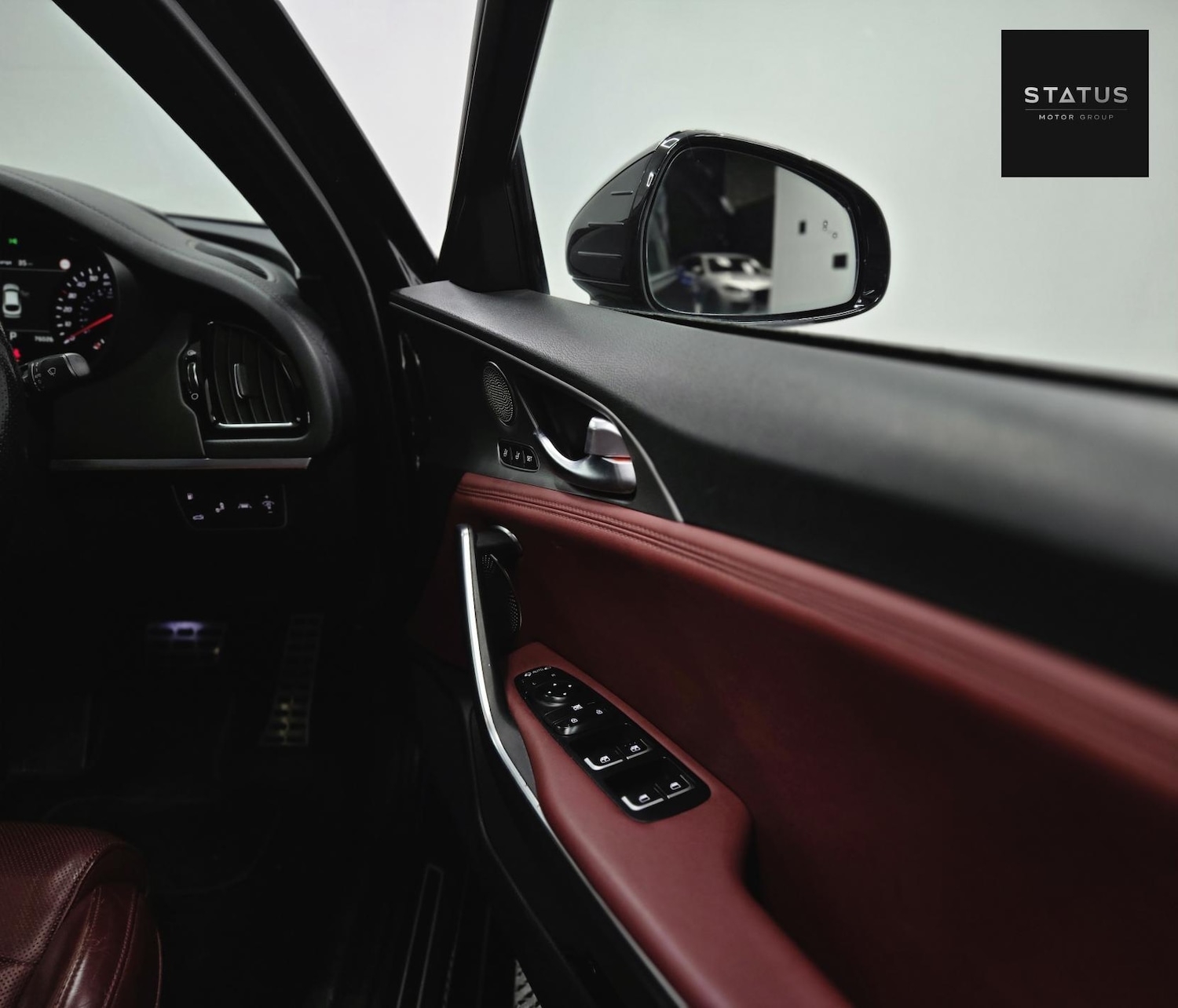 Used Kia Stinger 2017 for sale - 77367219: Photo 15