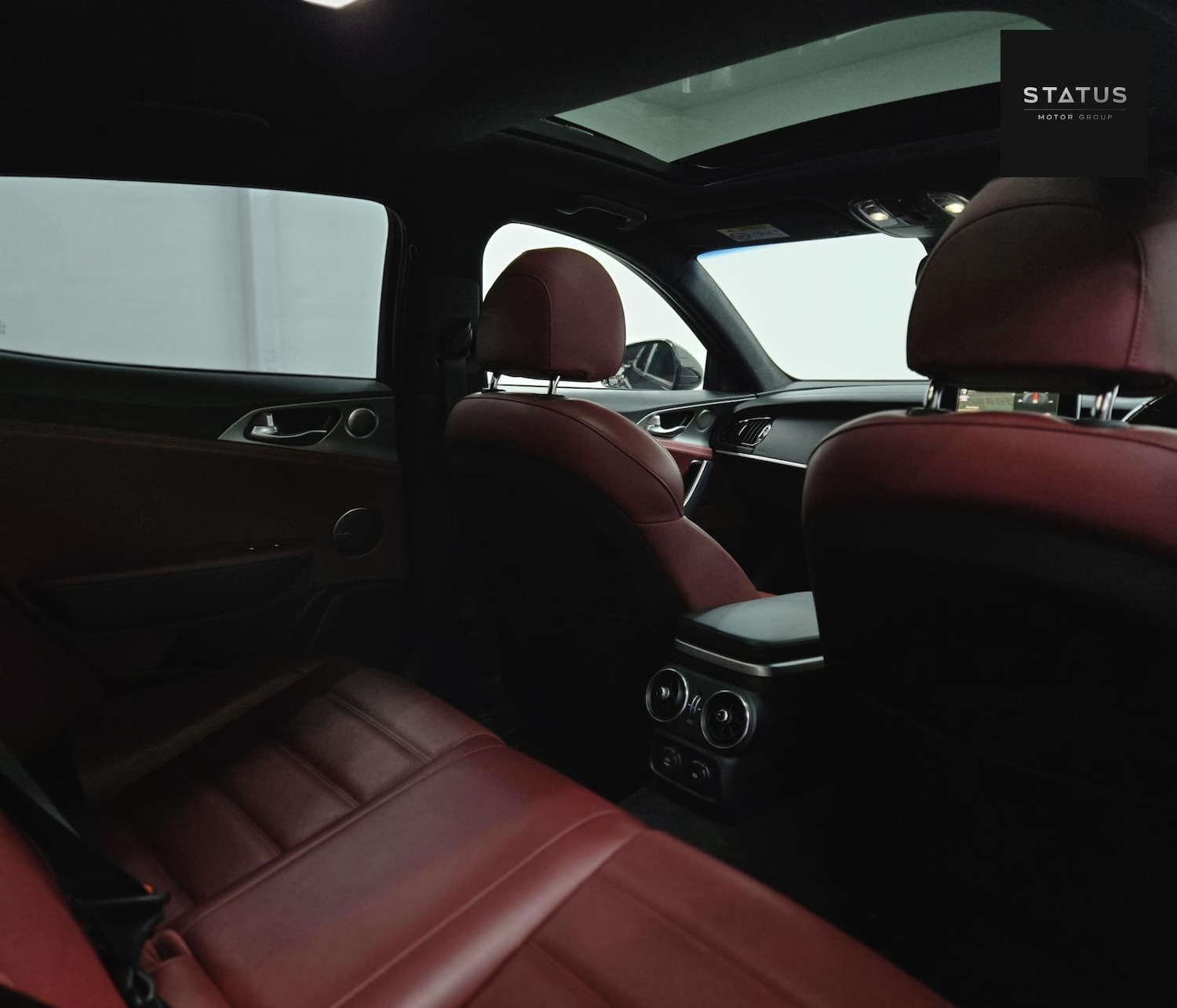 Used Kia Stinger 2017 for sale - 77367219: Photo 30