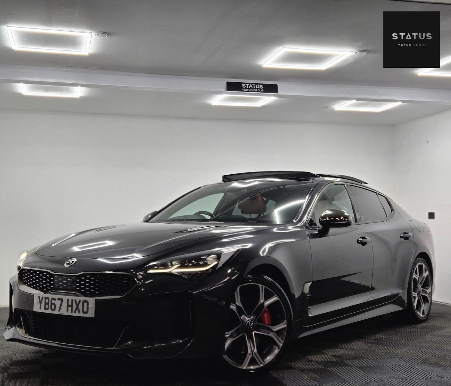 Used Kia Stinger 2017 for sale - 77367219: Photo 5