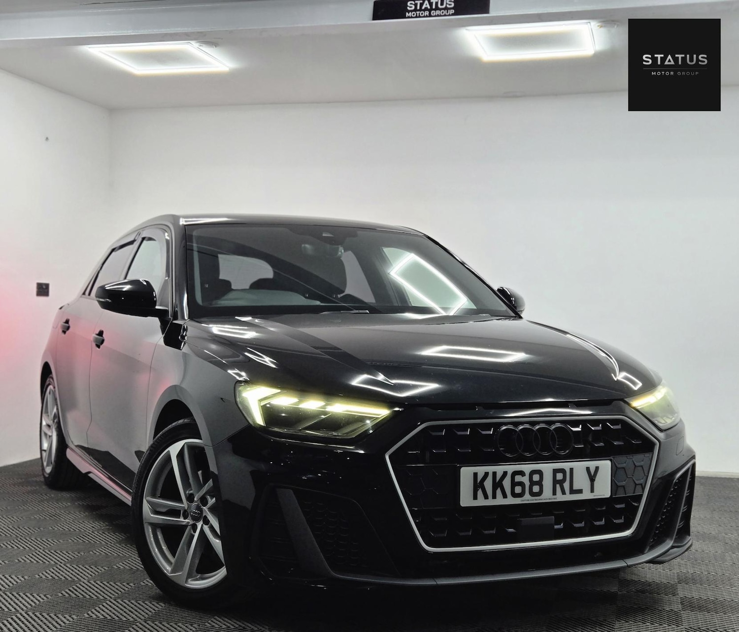 Used Audi A1 2019 for sale - 76940127: Photo 2