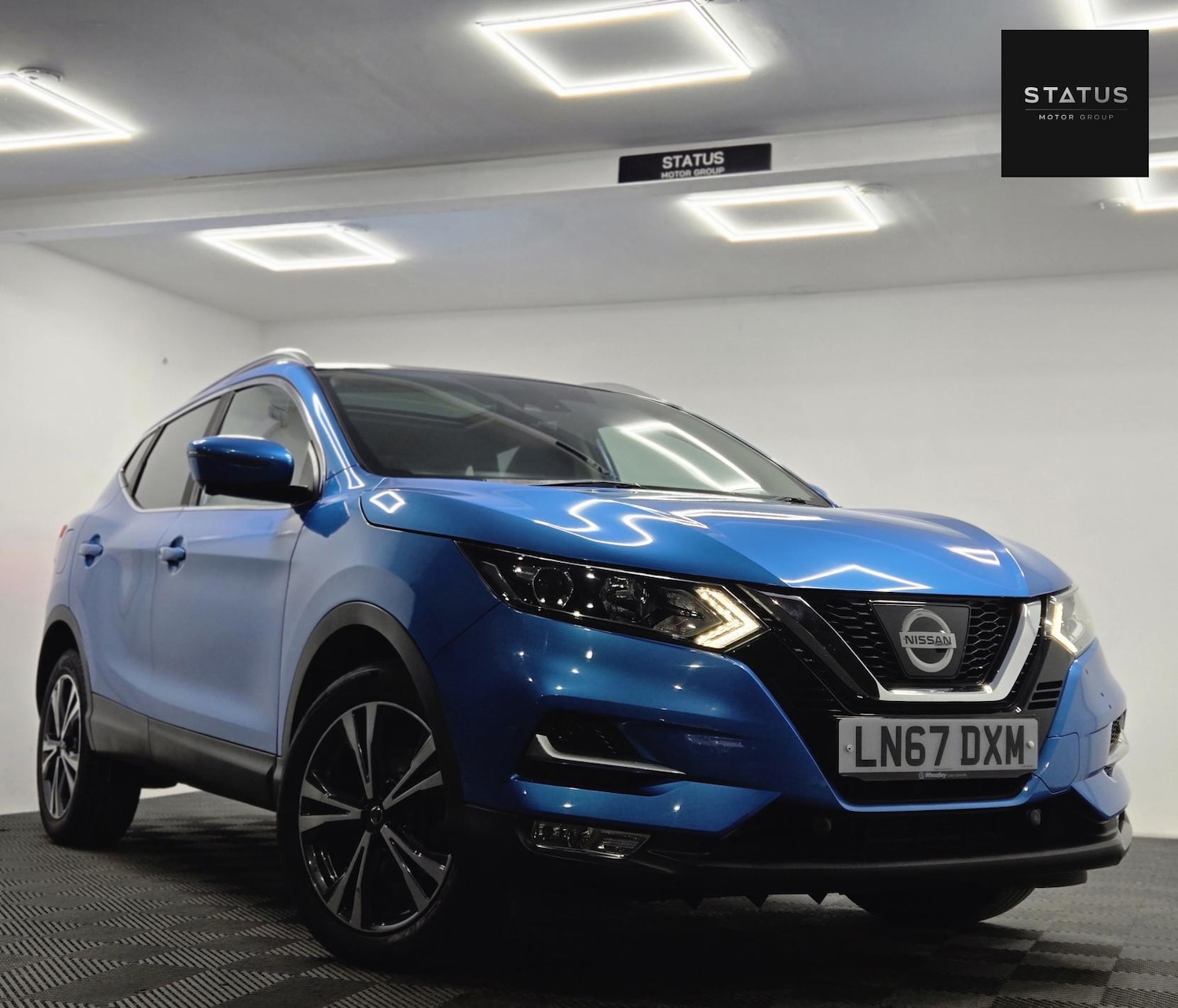 Used Nissan Qashqai 2017 for sale - 76511212: Photo 2