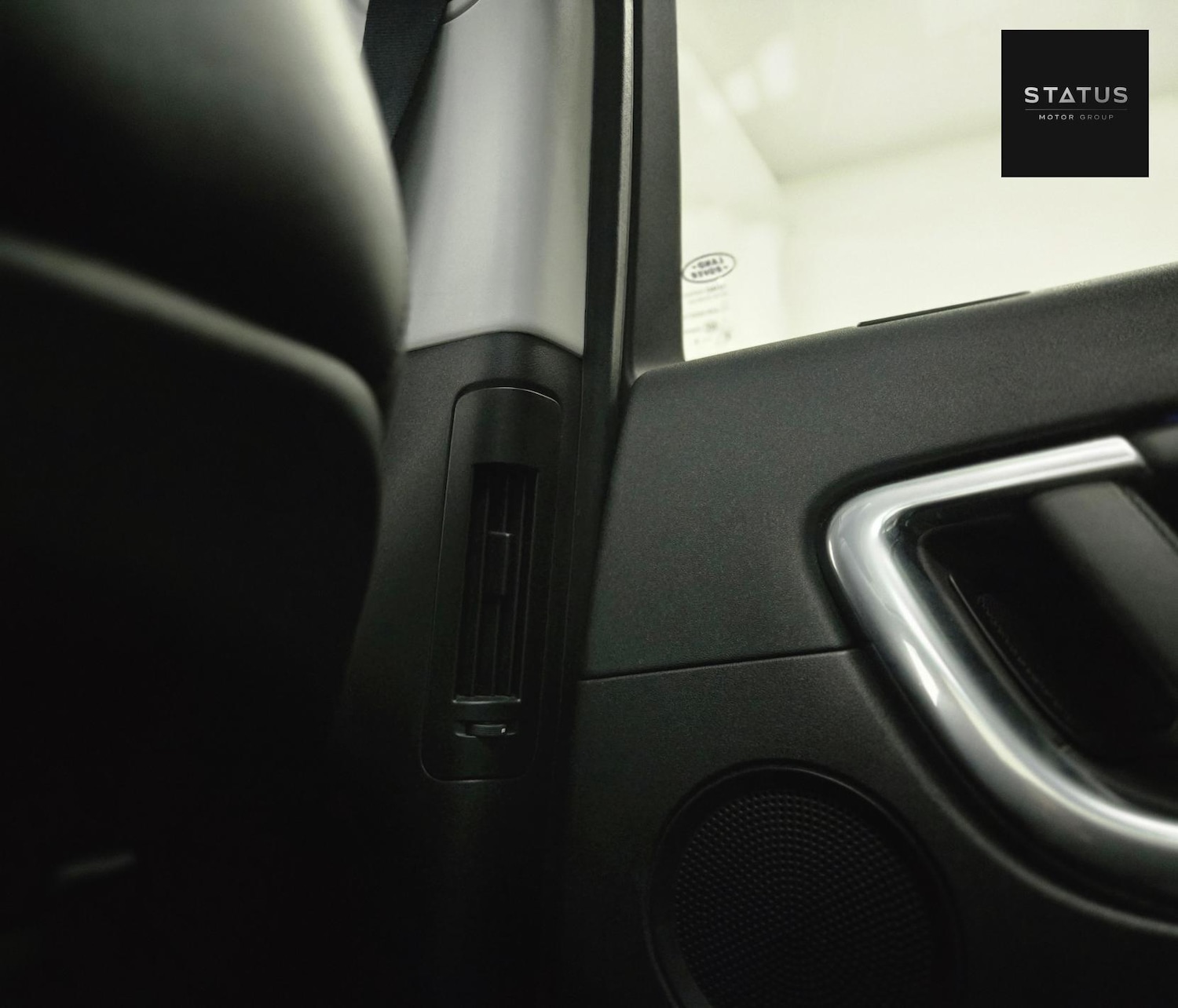 Used Land Rover Discovery Sport 2016 for sale - 76590088: Photo 18