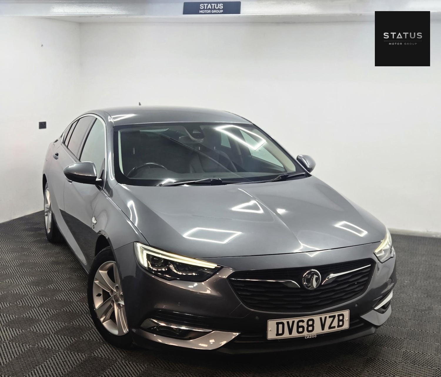 Used Vauxhall Insignia 2018 for sale - 77071249: Photo 3
