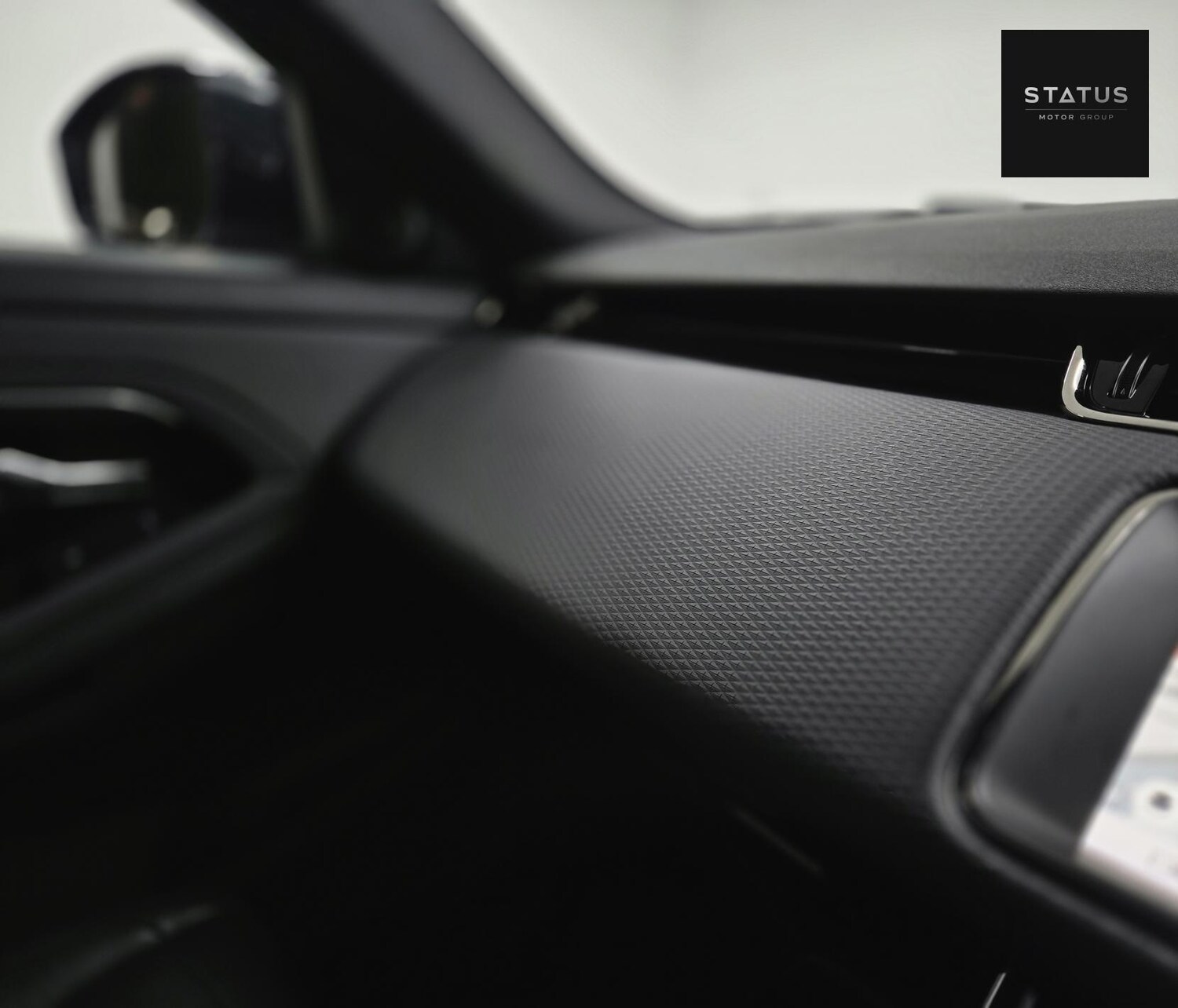 Used Land Rover Range Rover Evoque 2019 for sale - 76565396: Photo 22