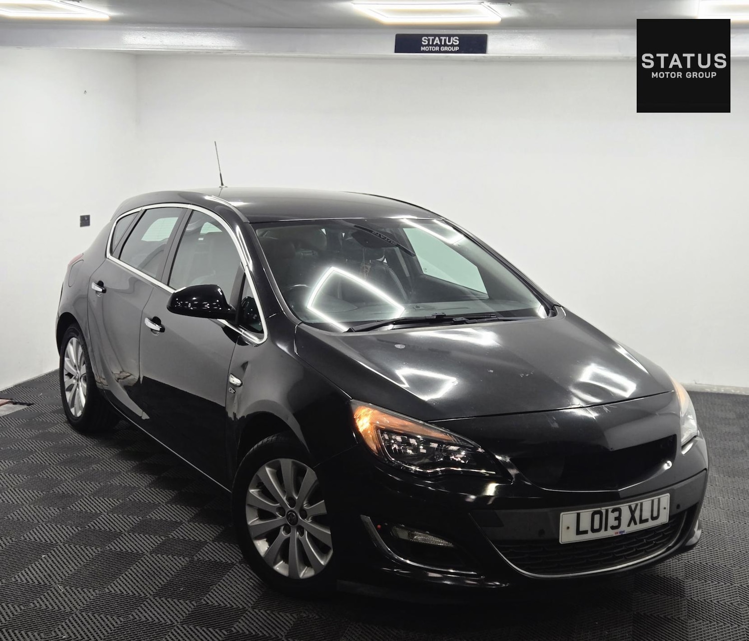Used Vauxhall Astra 2013 for sale - 76407815: Photo 3