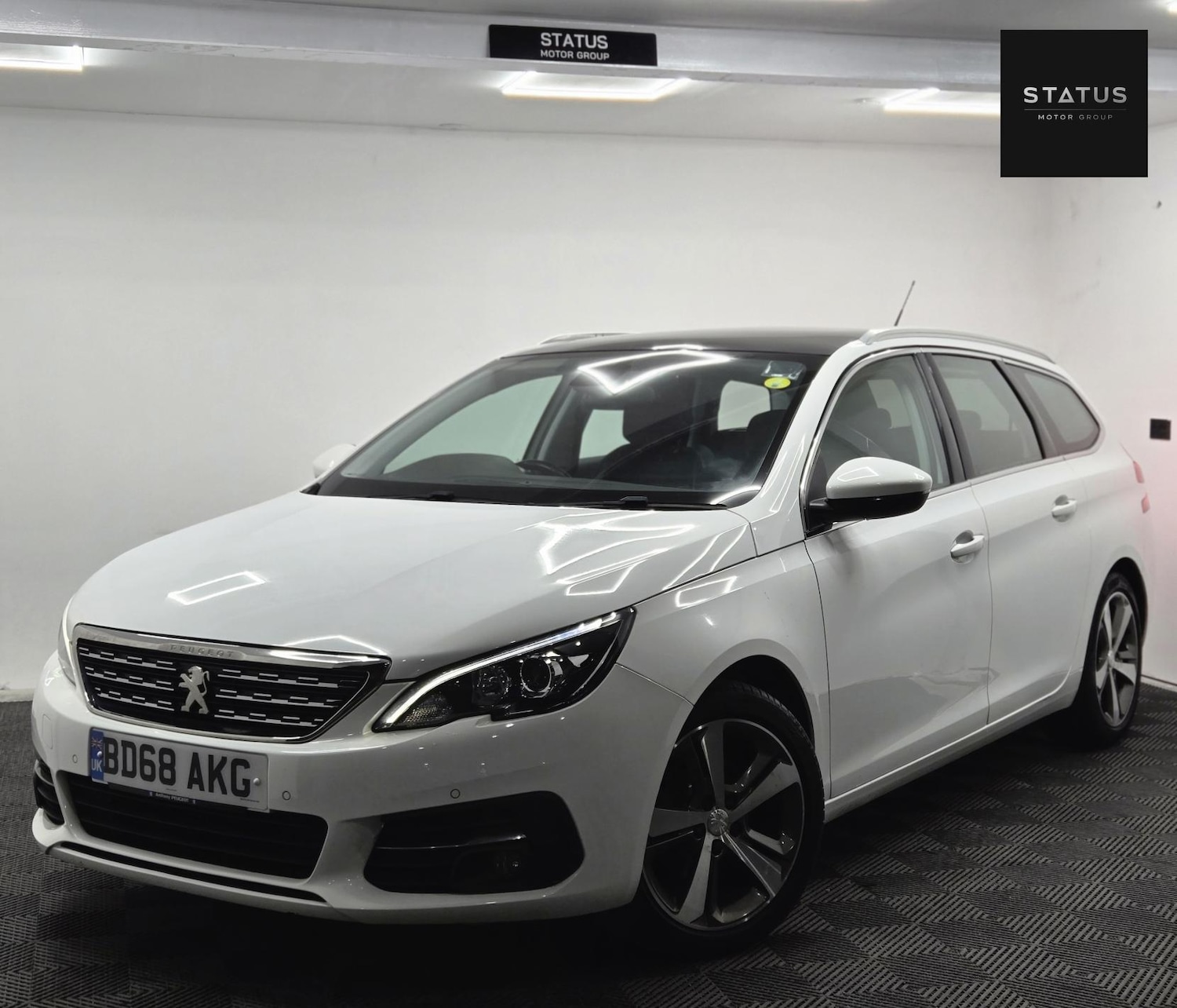 Used Peugeot 308 2018 for sale - 76583994: Photo 4