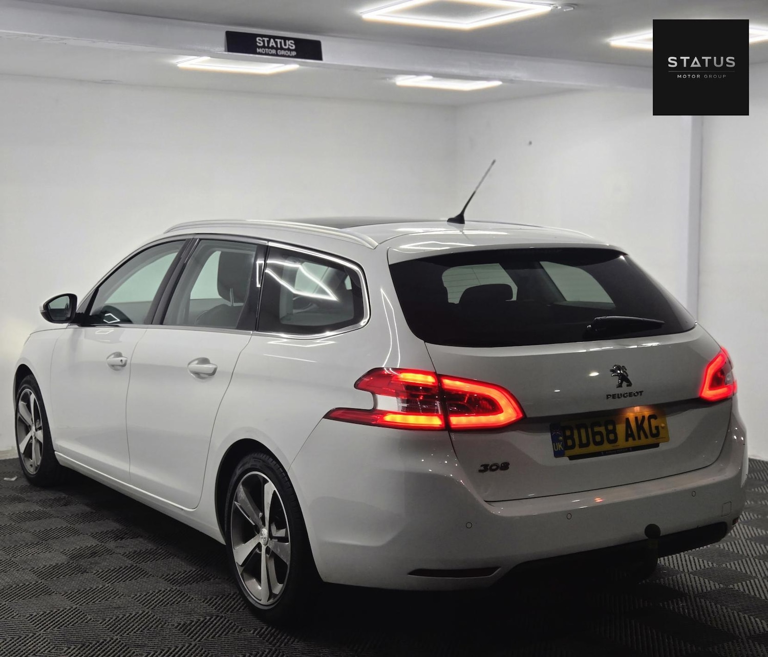 Used Peugeot 308 2018 for sale - 76583994: Photo 7
