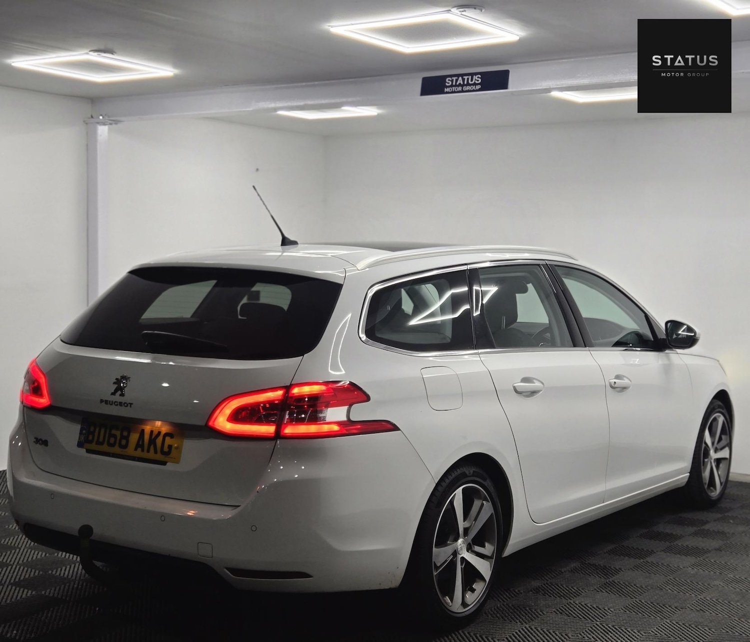Used Peugeot 308 2018 for sale - 76583994: Photo 8