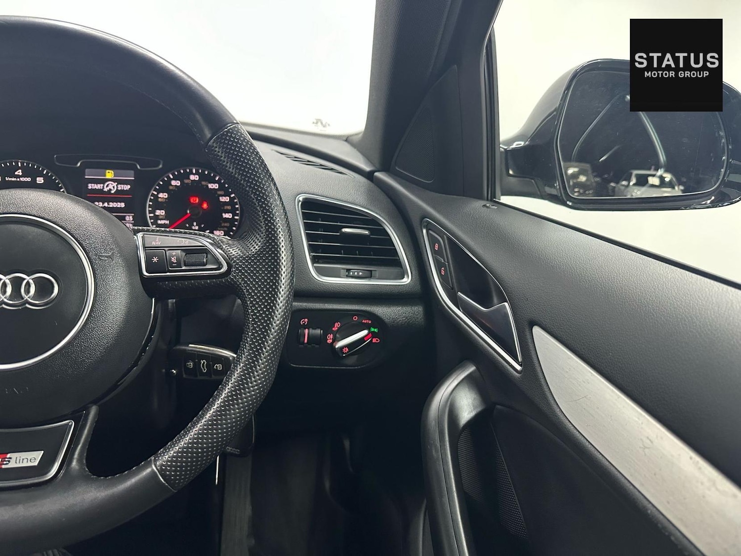 Used Audi Q3 2014 for sale - 77653317: Photo 16