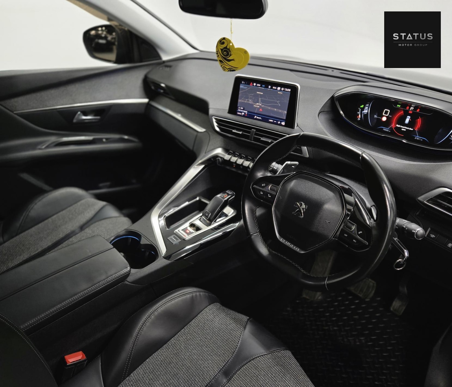 Used Peugeot 3008 2018 for sale - 77079416: Photo 14