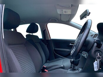 Used Volkswagen Polo 2014 for sale - 76479907: Photo