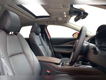 Used Mazda CX-30 2025 for sale - 77133977: Photo