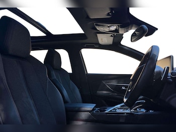 Used Peugeot 5008 2019 for sale - 79202954: Photo