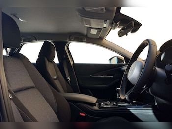 Used Mazda CX-30 2025 for sale - 77927458: Photo