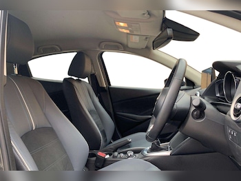 Used Mazda Mazda2 2023 for sale - 75815413: Photo