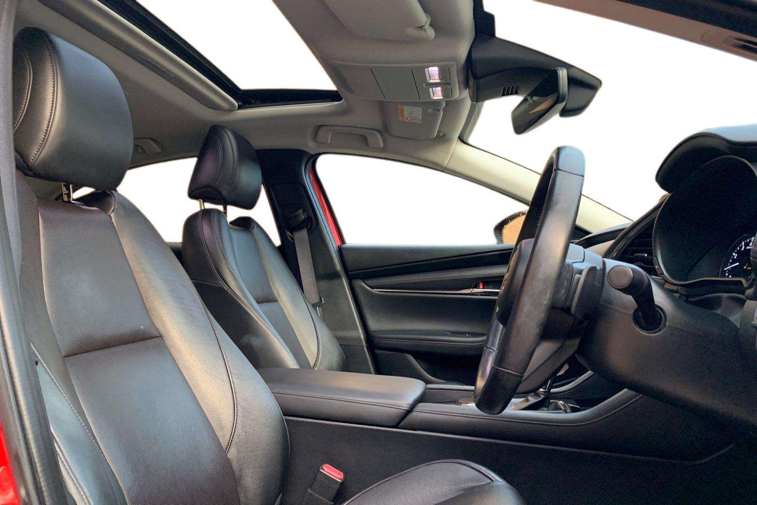 Used Mazda Mazda3 2021 for sale - 76881744: Photo 4